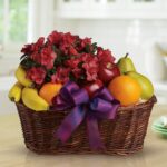 Frutas y Astromelias