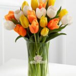 Jarrón 20 Tulipanes (Naranja, Amarillo y Blanco)